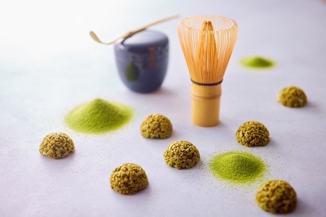［京都府］銘菓おたべ 抹茶脆菓罐